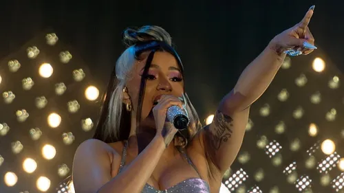 CARDI B ENTRE DANS L’HISTOIRE DE LA MUSIQUE